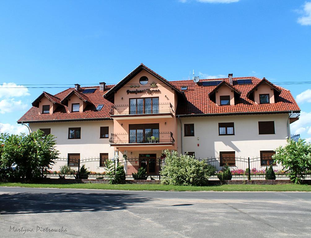 Pensjonat Korona Bed & Breakfast Modrzyca Exterior photo