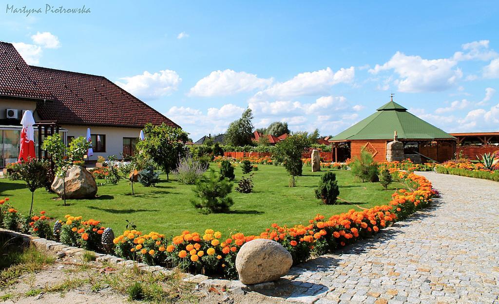 Pensjonat Korona Bed & Breakfast Modrzyca Exterior photo